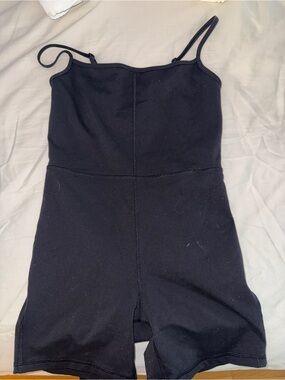 Aritzia bodysuit